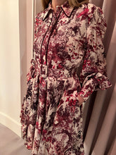 Load image into Gallery viewer, Burgundy toile dress