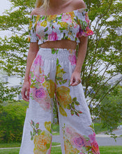 Load image into Gallery viewer, Floral Top and pants
